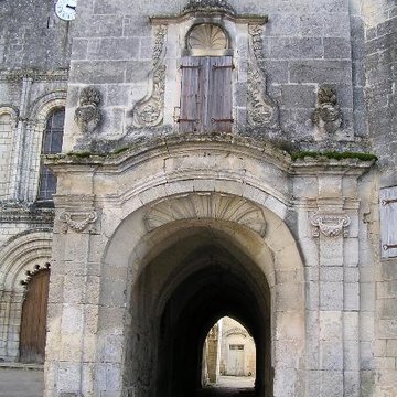 Abbaye Saint-Étienne de Bassac