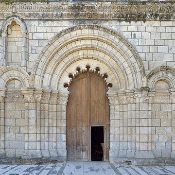 Abbaye Saint-Étienne de Bassac