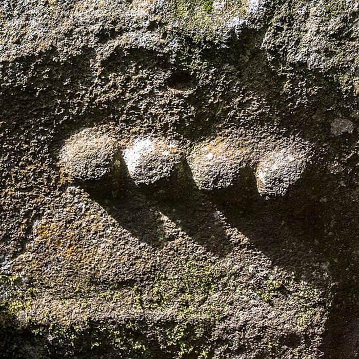 Photo de Dolmen, dit Maison des Feins, ou des Fées