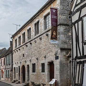 Grange aux dîmes de Provins