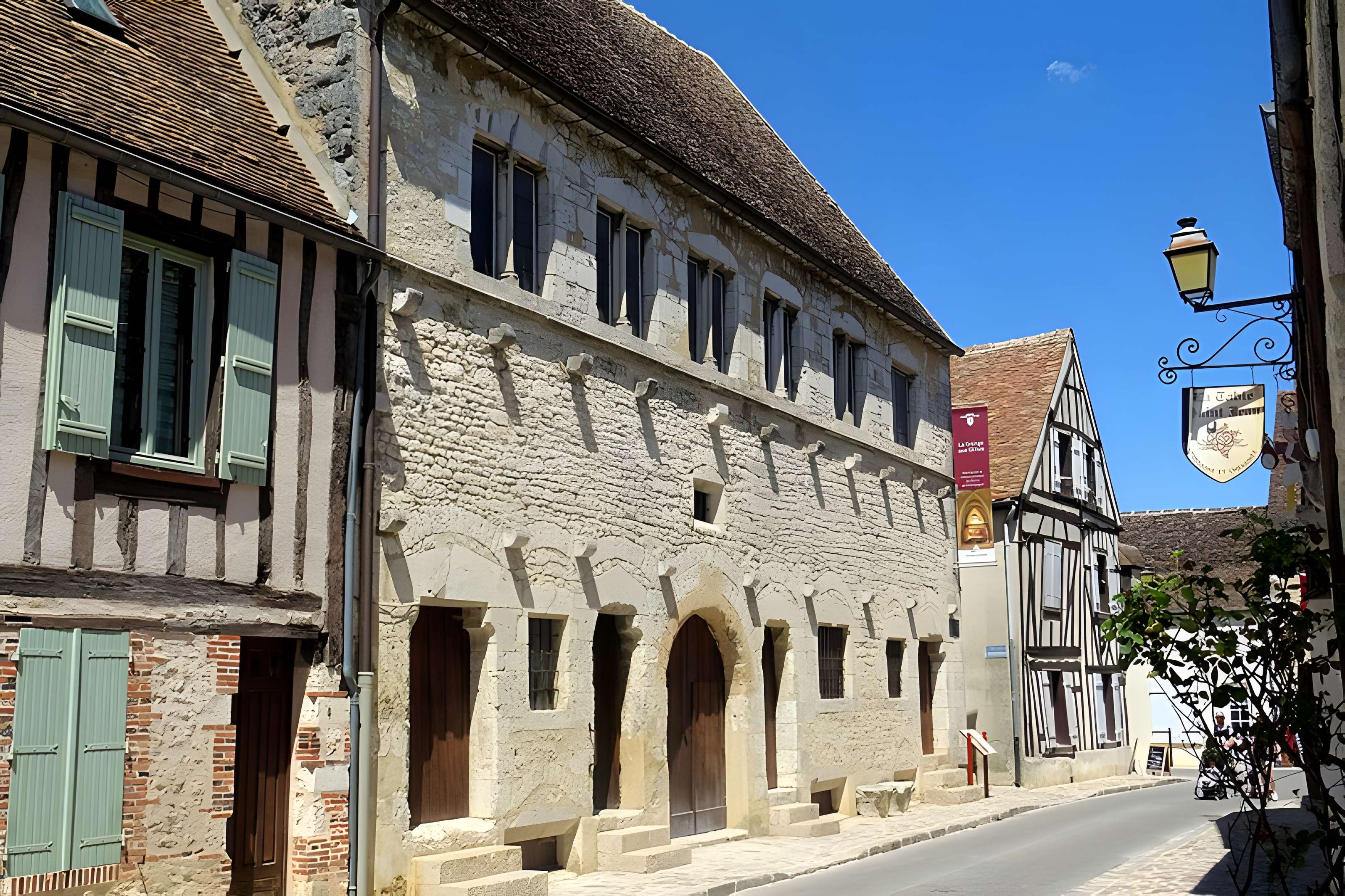 Grange aux dîmes de Provins