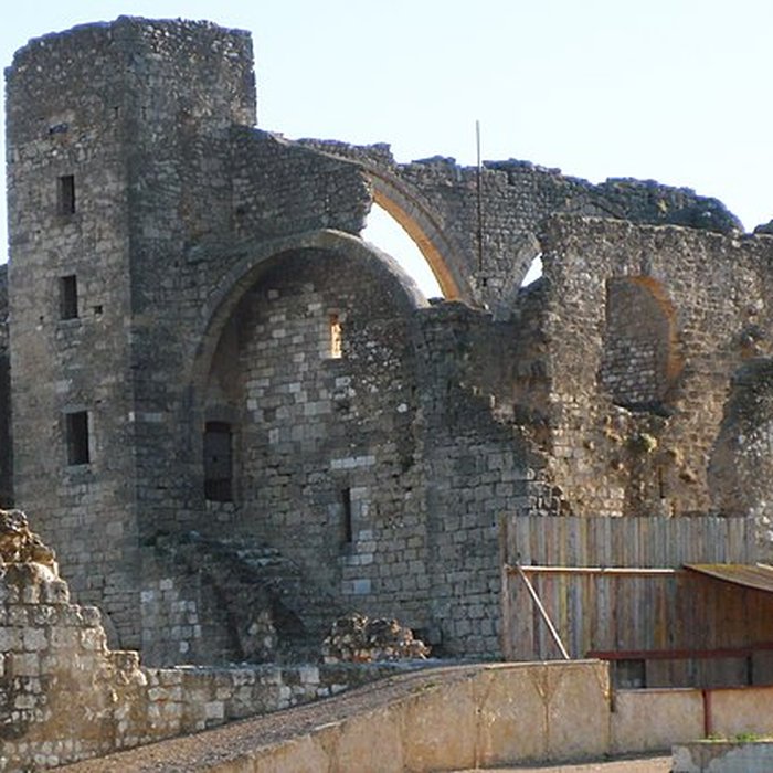 Photo de Ruines de lancienne grange cistercienne de Fontcalvy