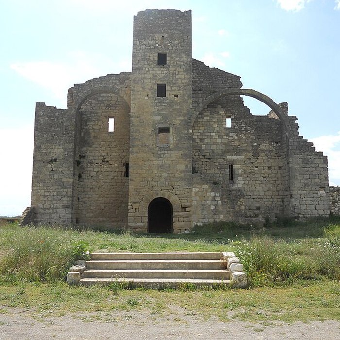 Photo de Ruines de lancienne grange cistercienne de Fontcalvy