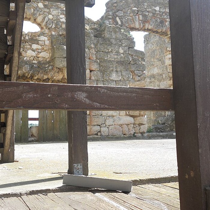 Photo de Ruines de lancienne grange cistercienne de Fontcalvy