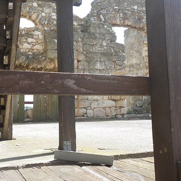 Ruines de lancienne grange cistercienne de Fontcalvy