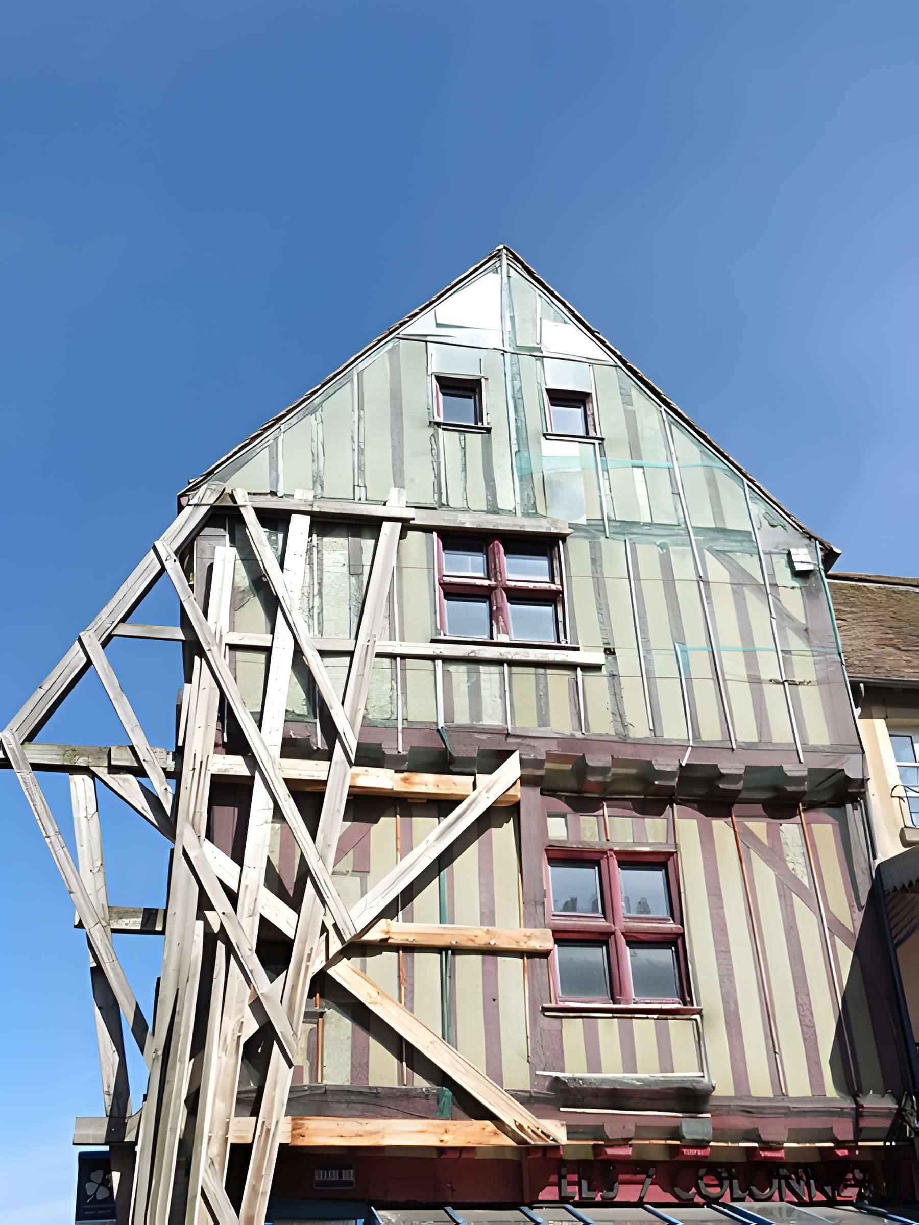 Maison des Sept Colonnes à Alençon