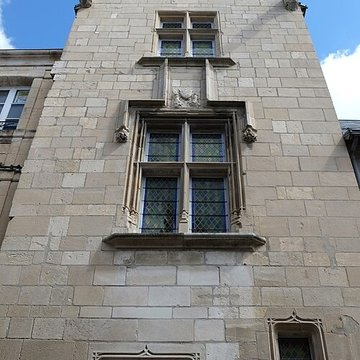 Maison des Trois Clous ou de Charles VII à Poitiers