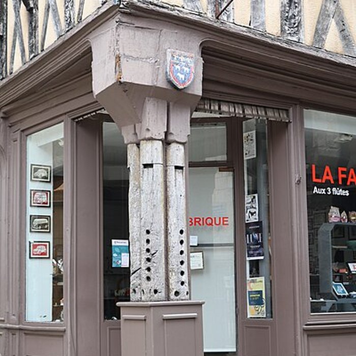 Photo de Maison de bois dite Maison des Trois Flûtes