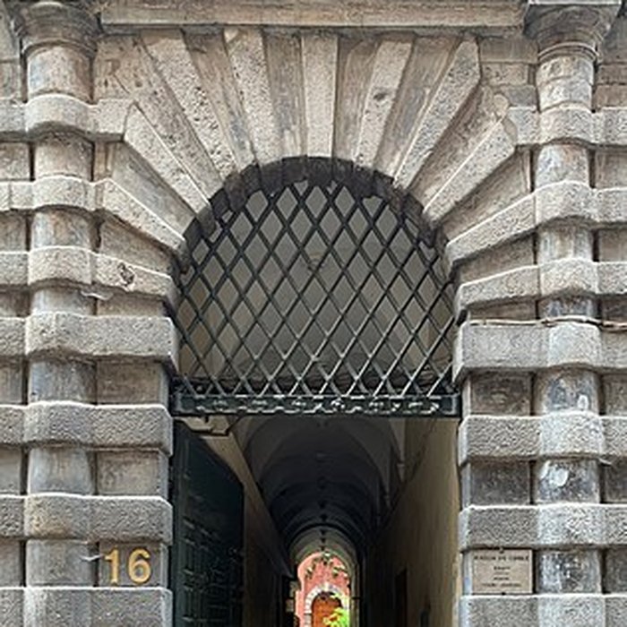 Photo de Maison du Crible dite Tour Rose à Lyon
