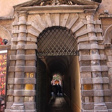Maison du Crible dite Tour Rose à Lyon 