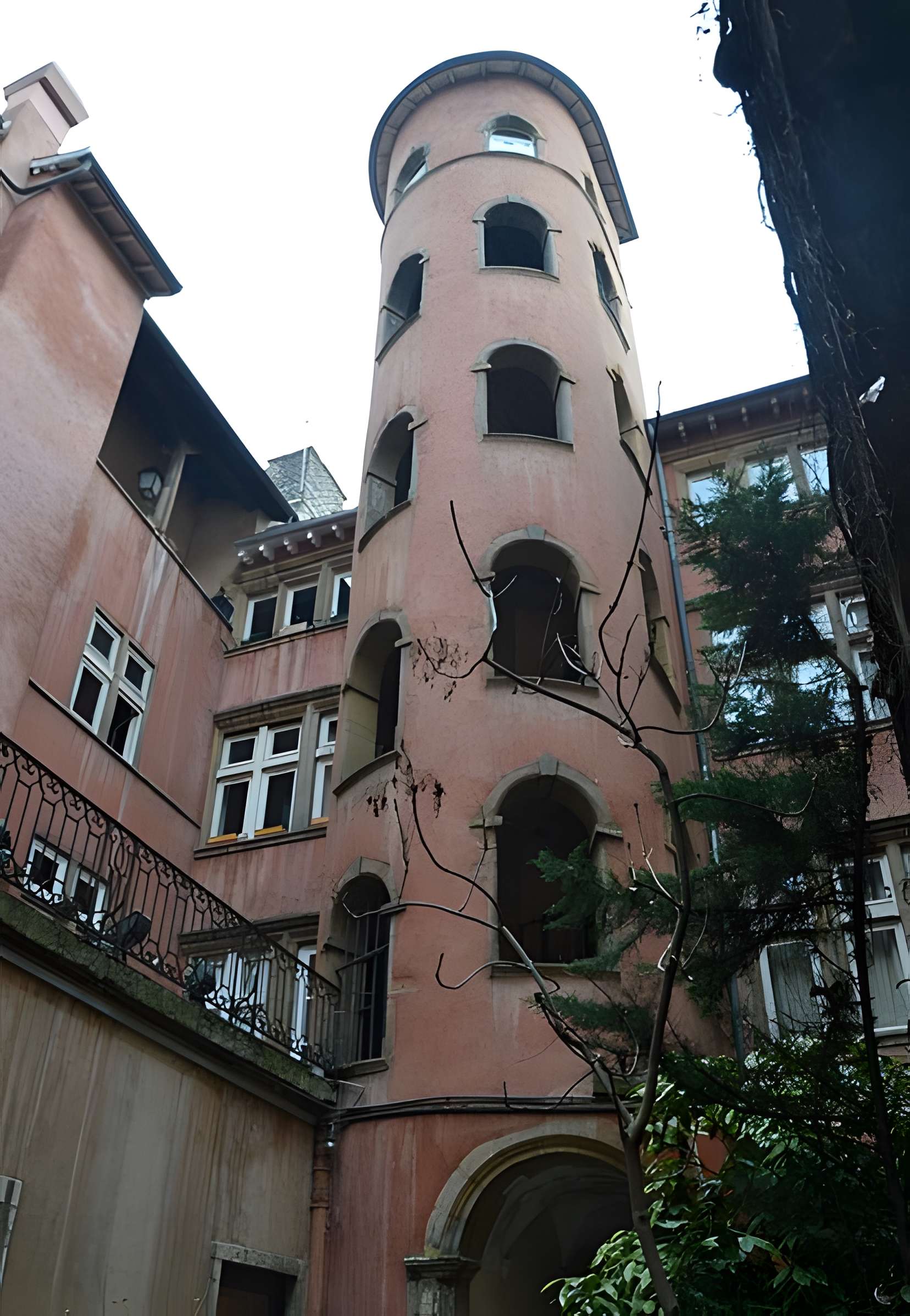 Maison du Crible dite Tour Rose à Lyon 