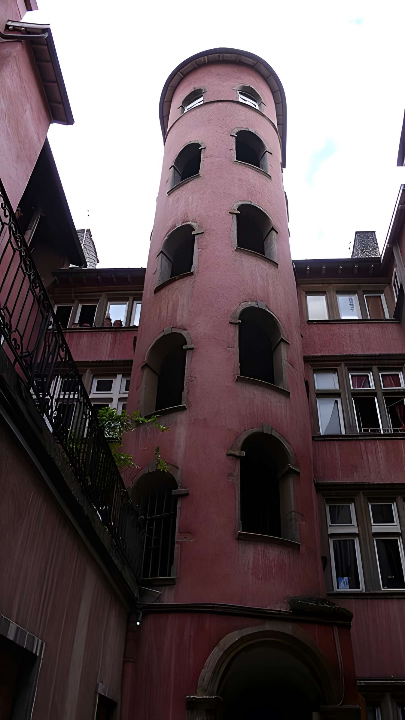 Maison du Crible dite Tour Rose à Lyon 