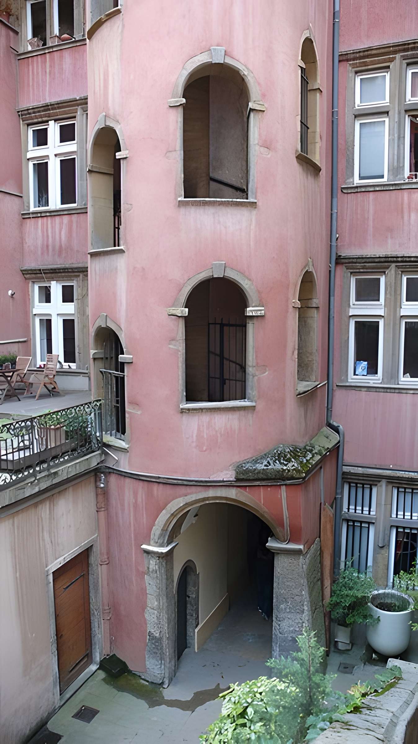 Maison du Crible dite Tour Rose à Lyon 