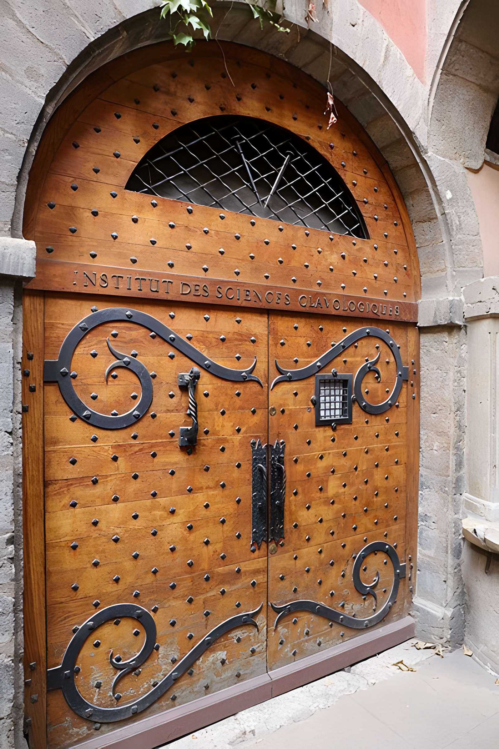 Maison du Crible dite Tour Rose à Lyon 