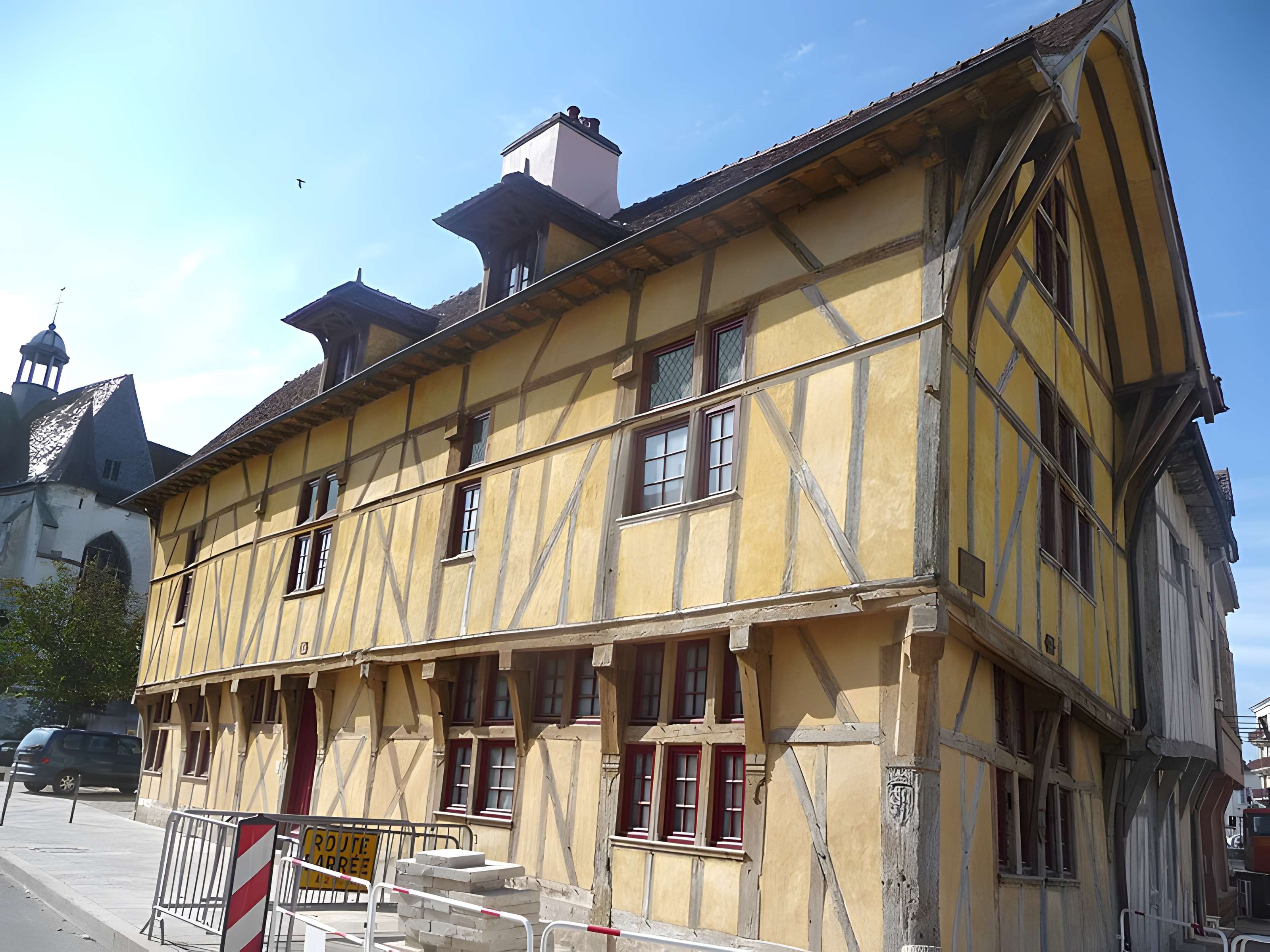 Maison du Dauphin à Troyes