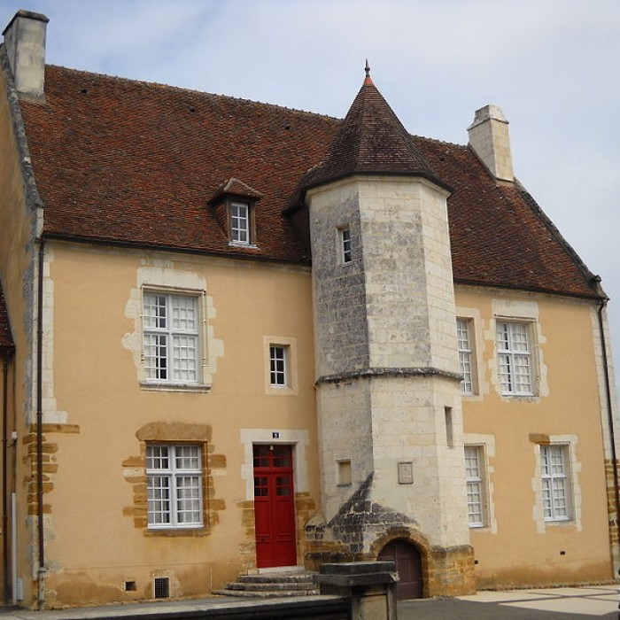 Photo de Maison du doyen Toussaint à Mortagne-au-Perche