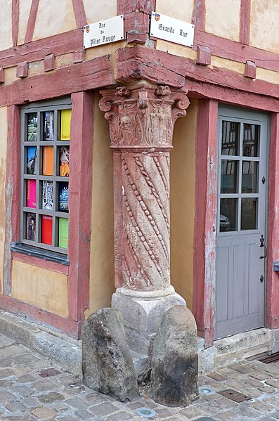 Maison du Pilier-Rouge au Mans