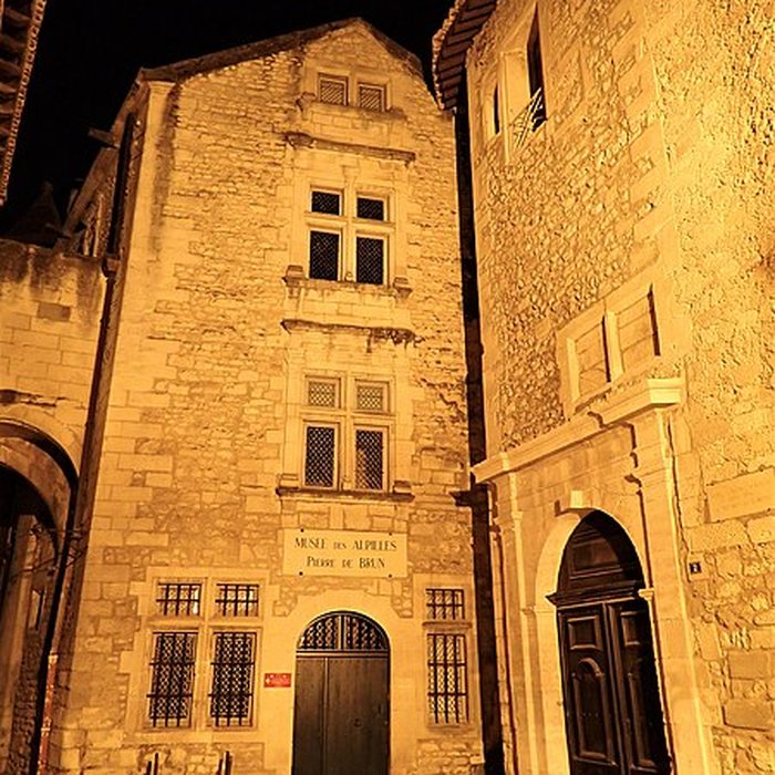 Photo de Maison du Planet à Saint-Rémy-de-Provence