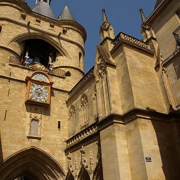 Grosse cloche de Bordeaux