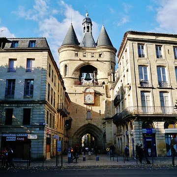 Grosse cloche de Bordeaux