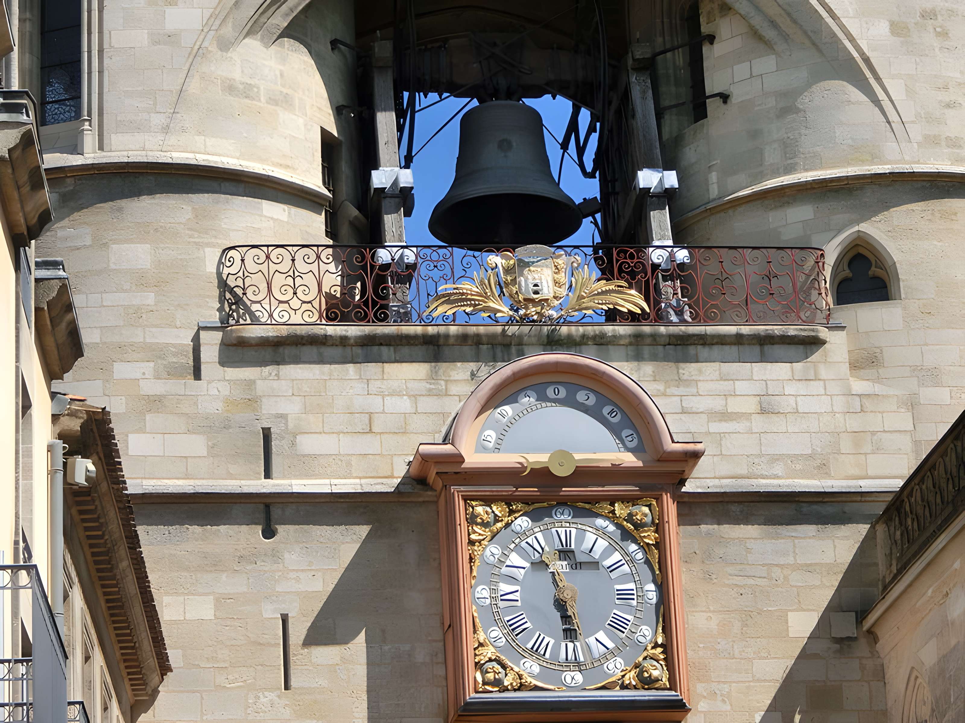 Grosse cloche de Bordeaux