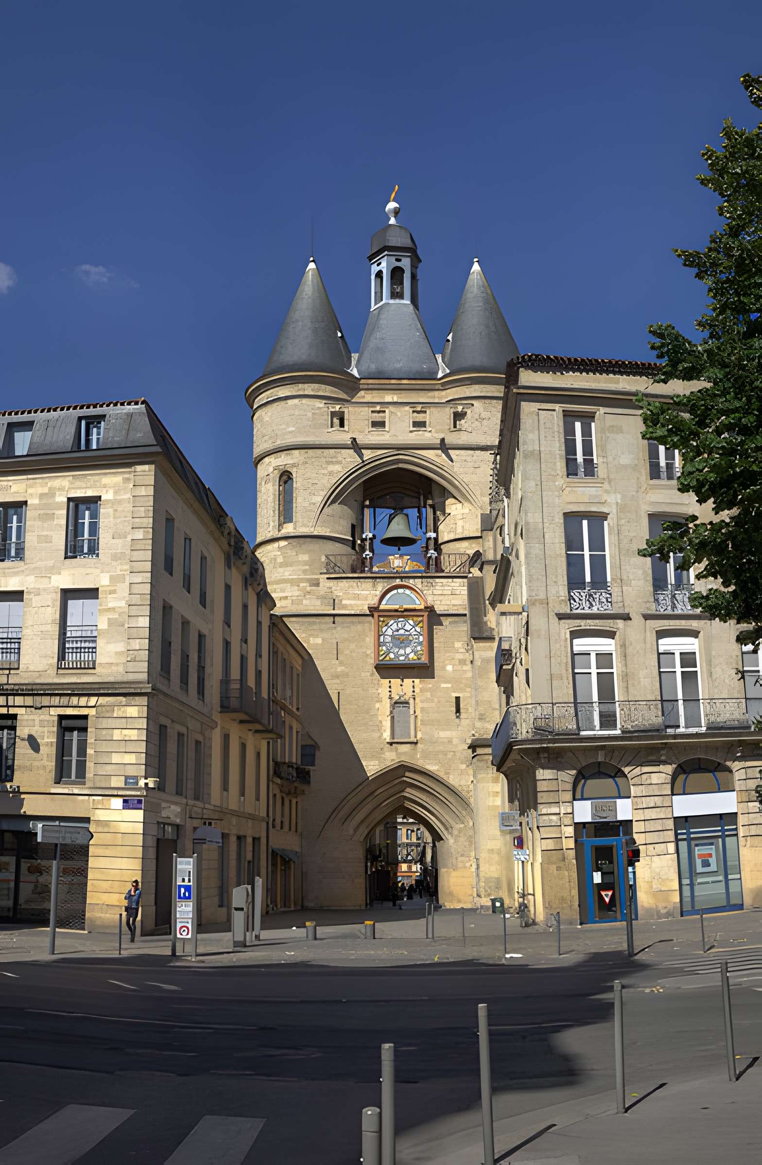 Grosse cloche de Bordeaux