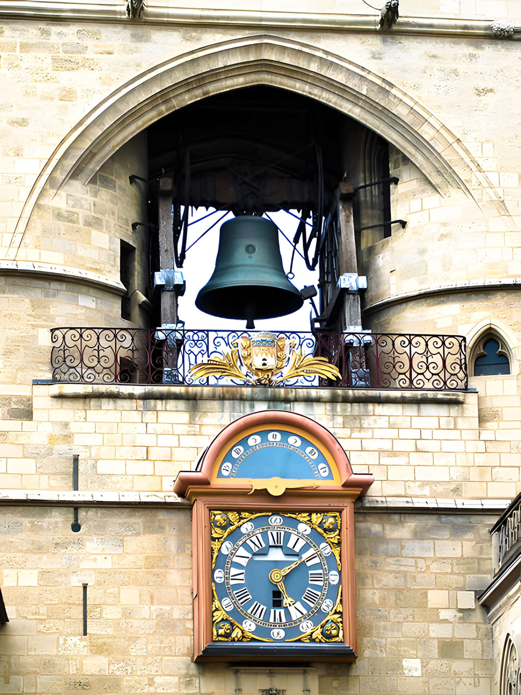 Grosse cloche de Bordeaux