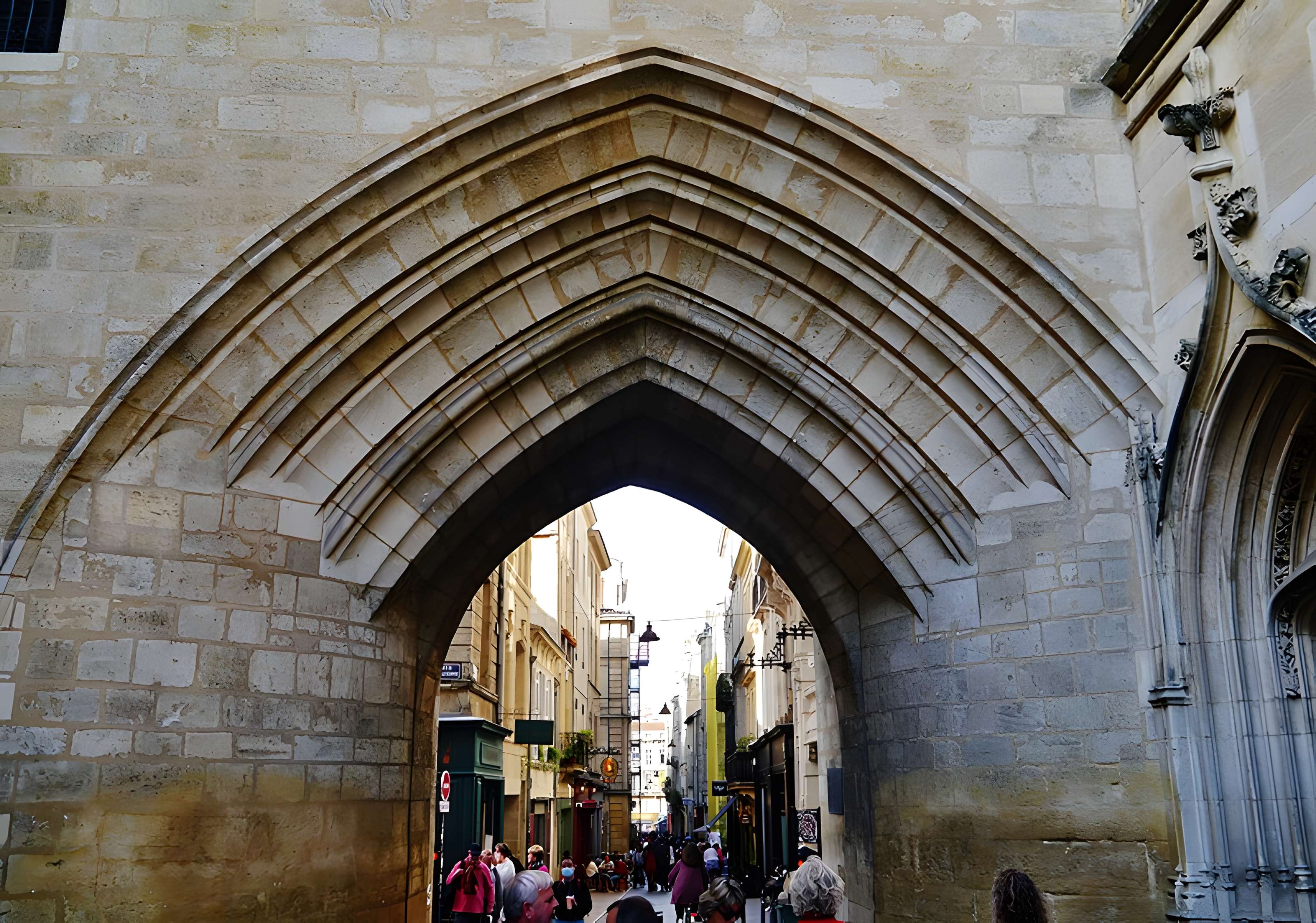 Grosse cloche de Bordeaux