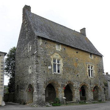 Maison du Porche à Chémeré-le-Roi