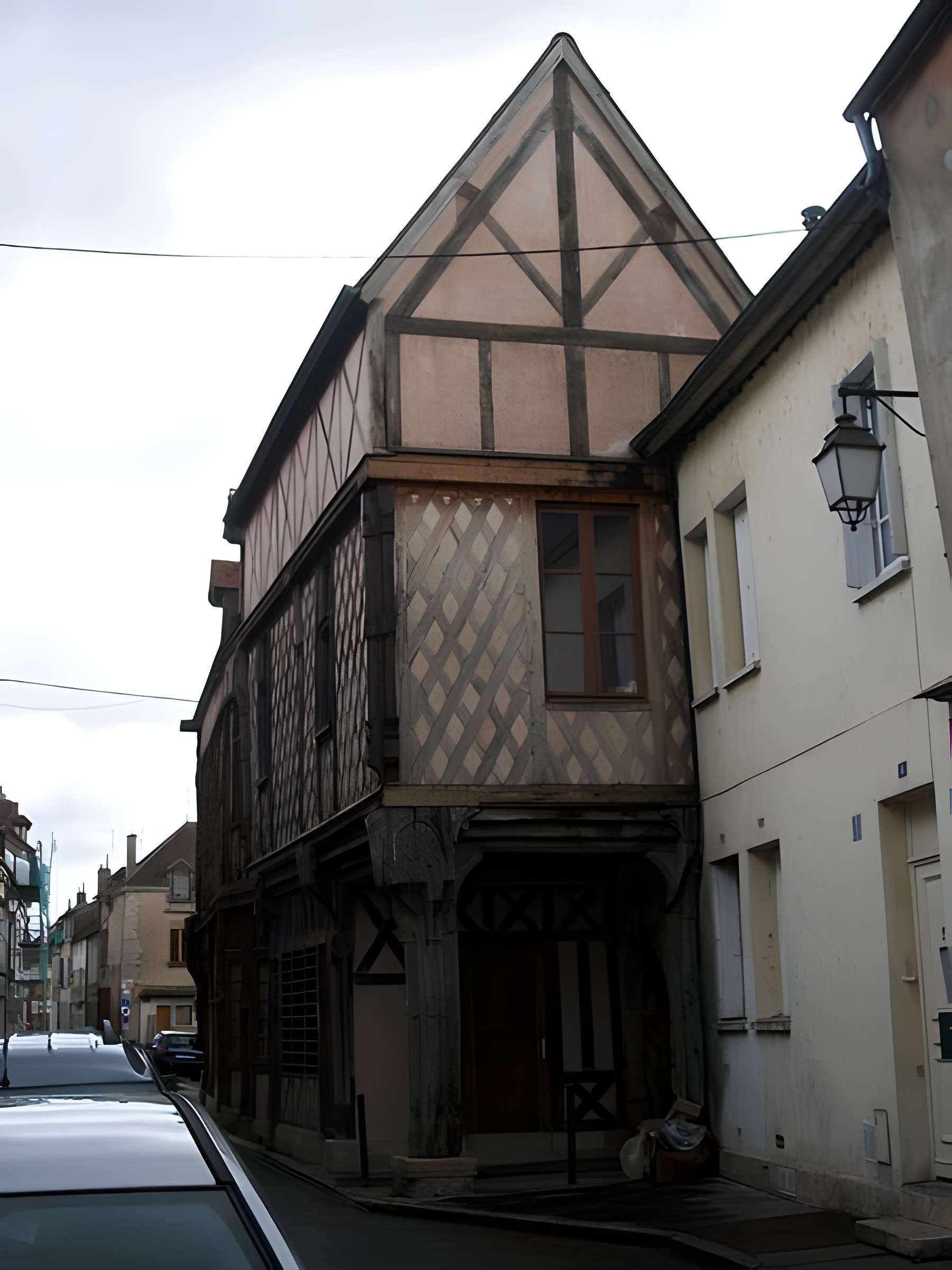 Maison du Portail à Sens 