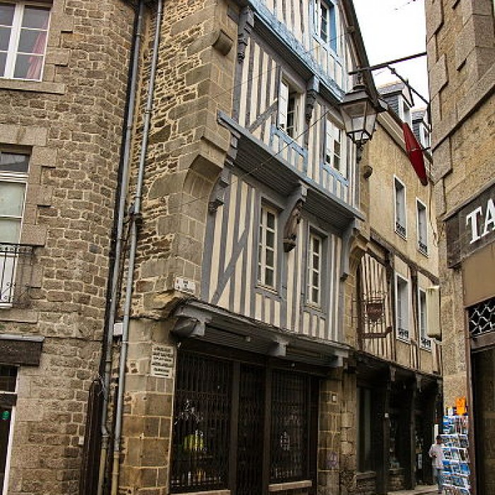 Photo de Maison du Saint-Mitré à Dinan
