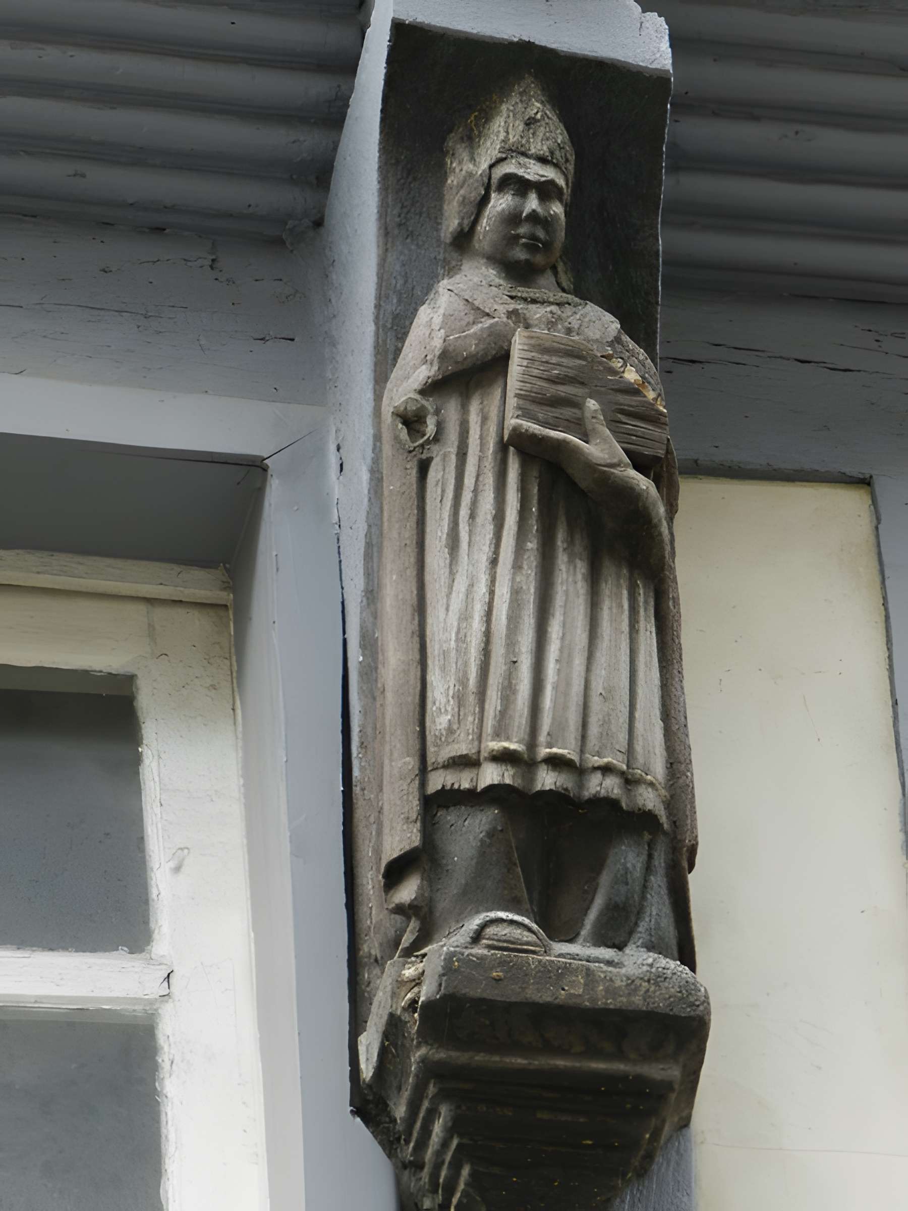 Maison du Saint-Mitré à Dinan