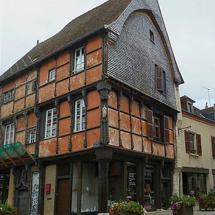 Photo de Maison du xve siècle à La Châtre