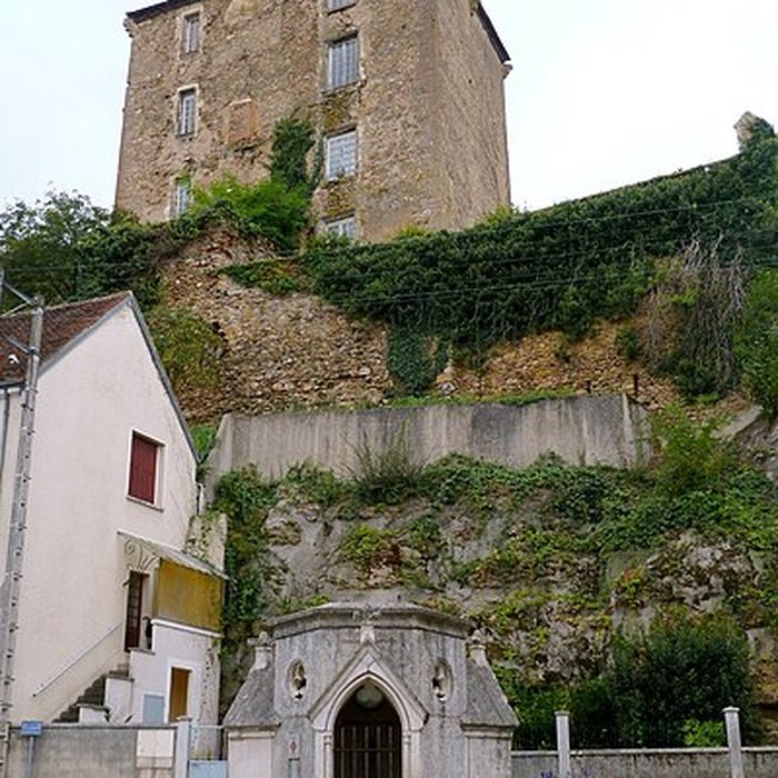 Photo de Maison du xve siècle à La Châtre
