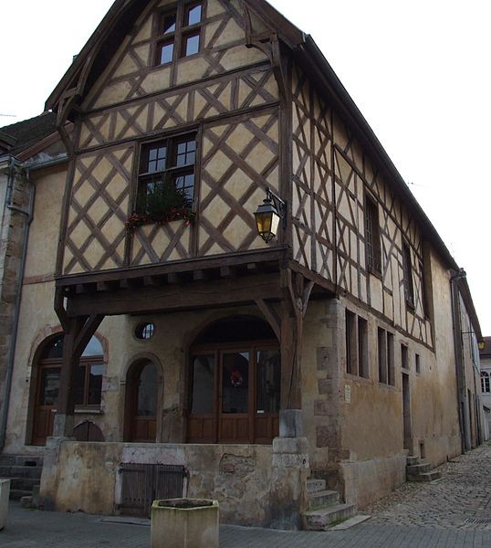 Photo de Maison en pans de bois et briques à Auxonne
