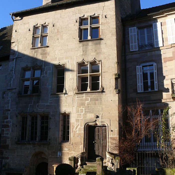 Photo de Maison espagnole à Luxeuil-les-Bains