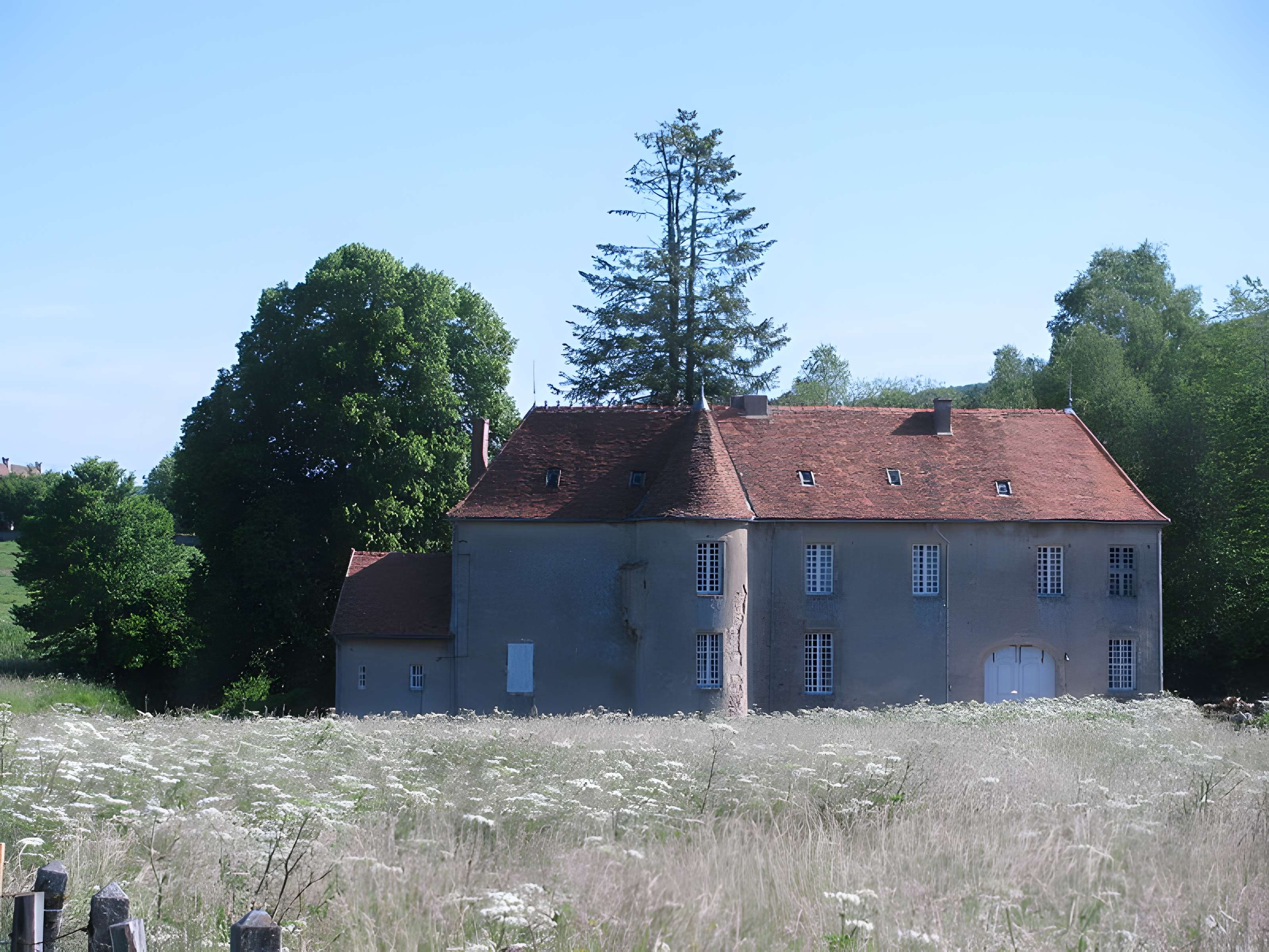 Maison forte d'Alligny-en-Morvan