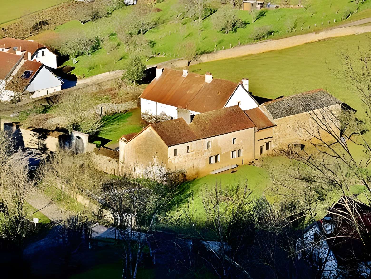 Maison forte de Chariez 