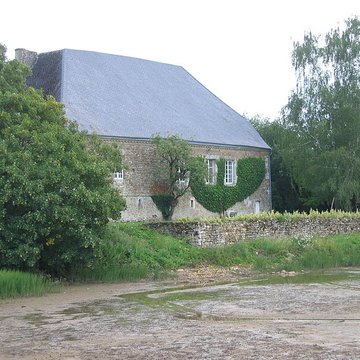 Maison forte de la Raminoise à Maisoncelle-et-Villers