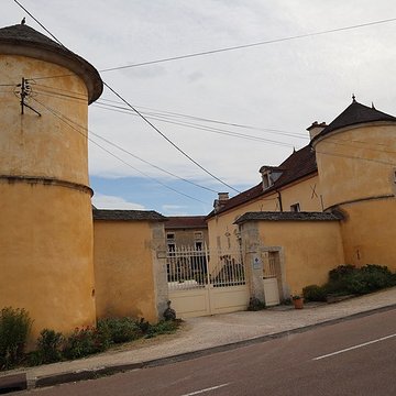 Maison forte de Verrey-sous-Salmaise