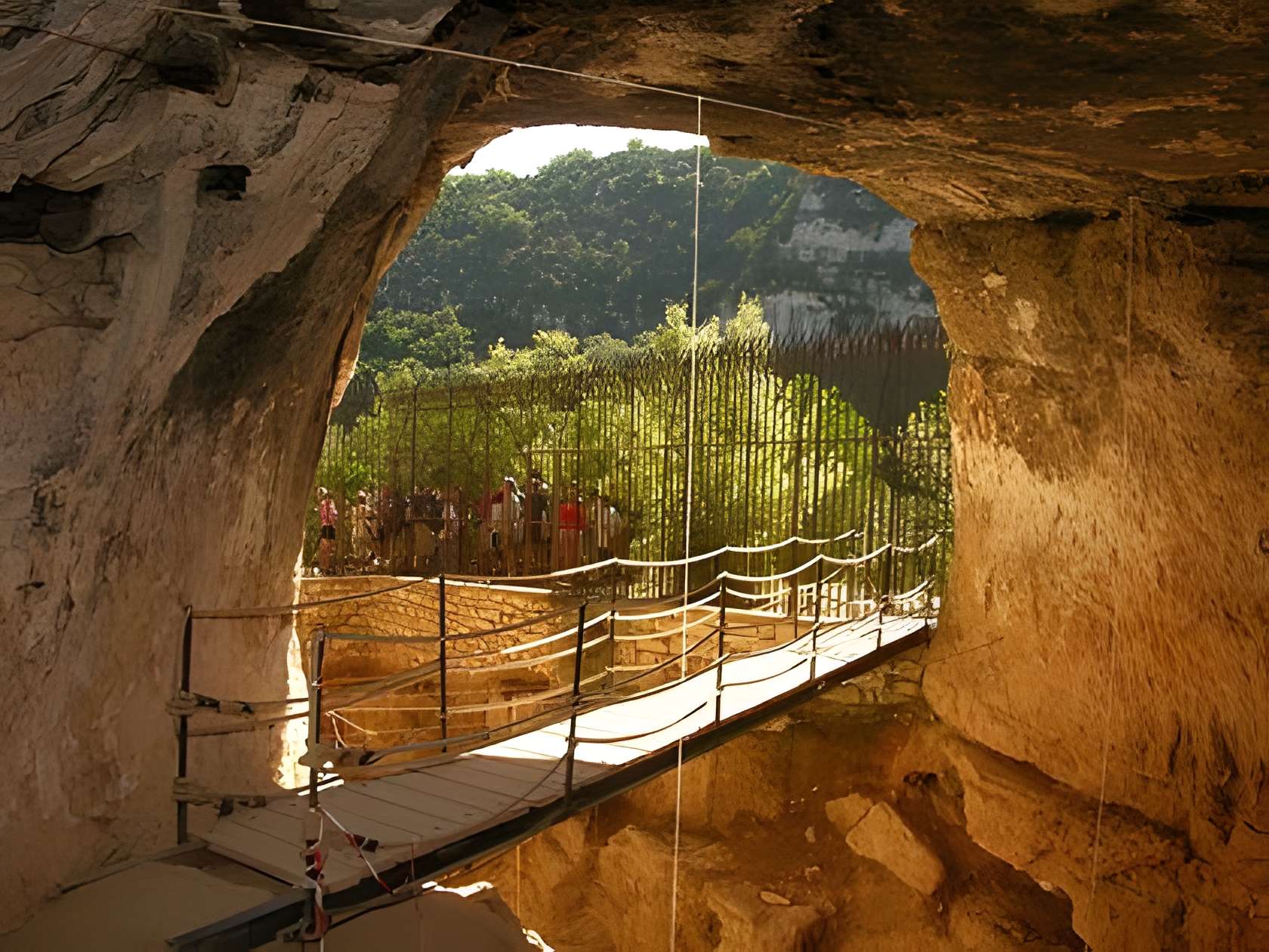 Grotte de la Baume Bonne à Quinson 