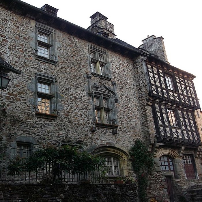 Photo de Maison Henri IV à Ségur-le-Château