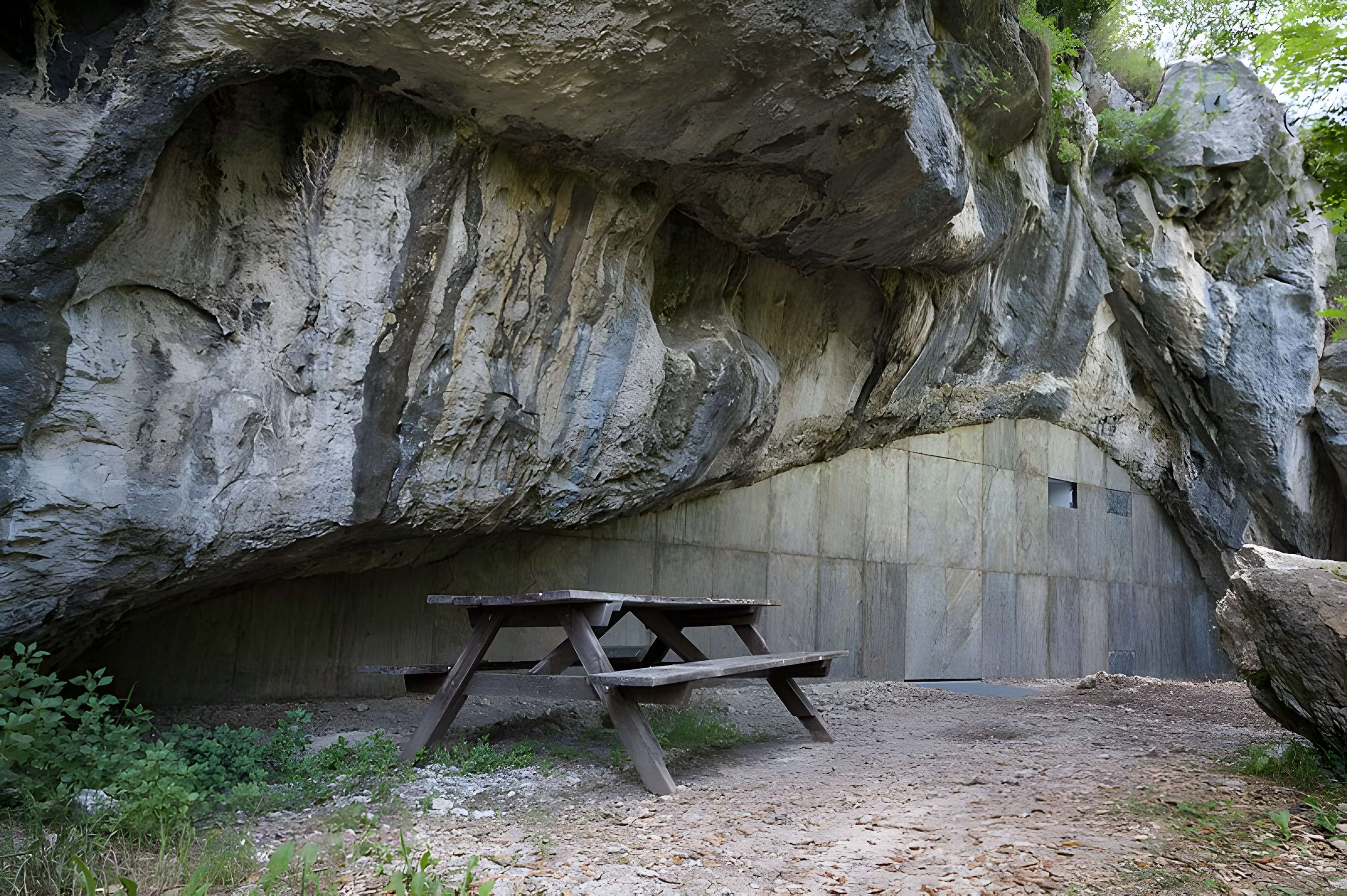 Grotte de la Vache à Alliat