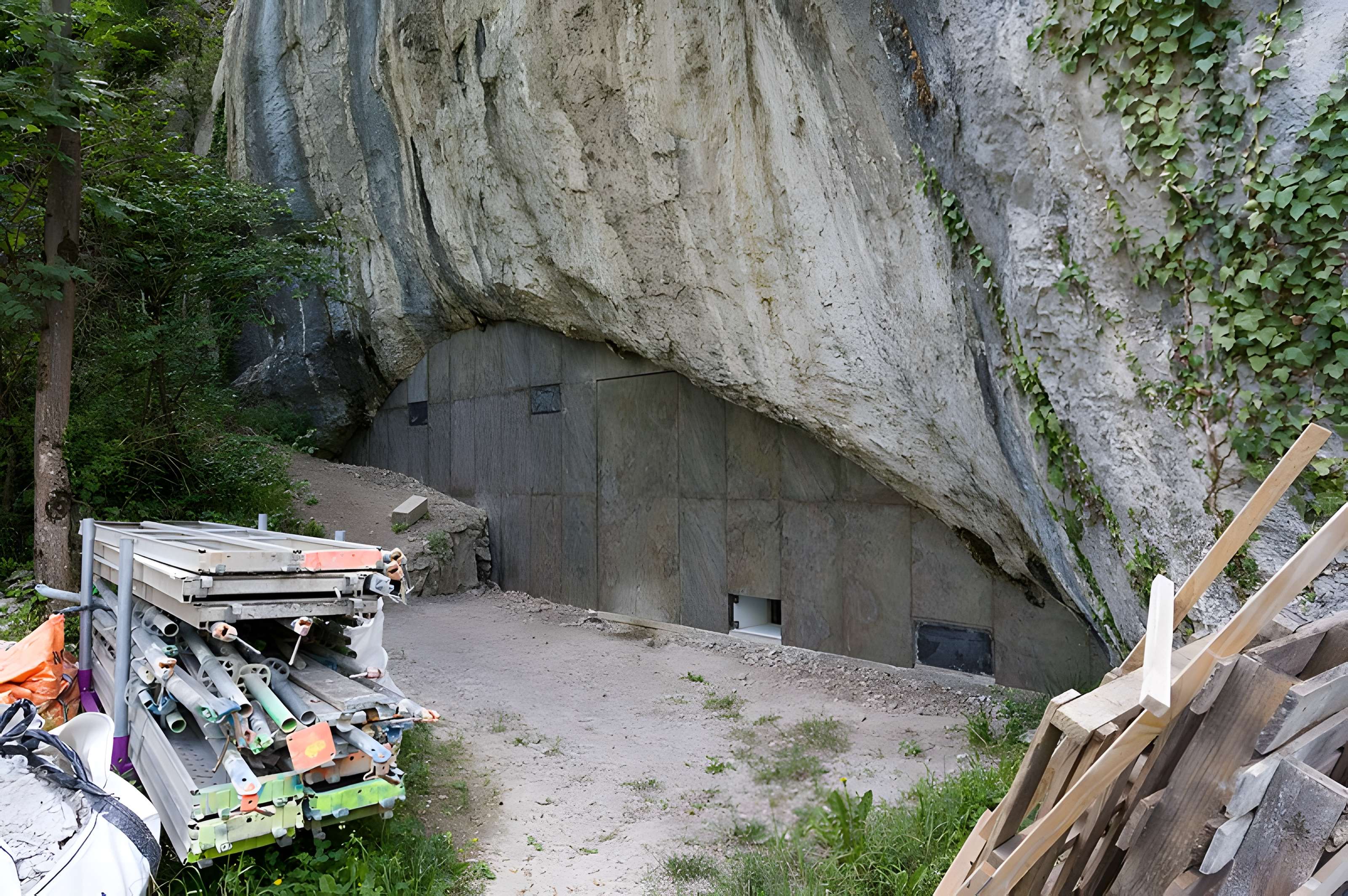 Grotte de la Vache à Alliat