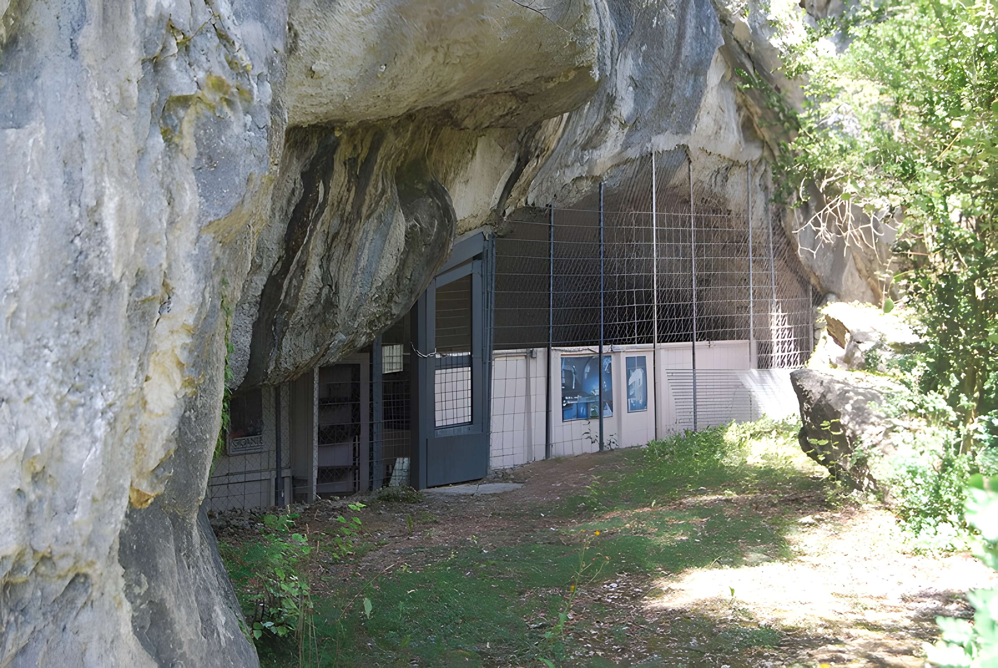 Grotte de la Vache à Alliat