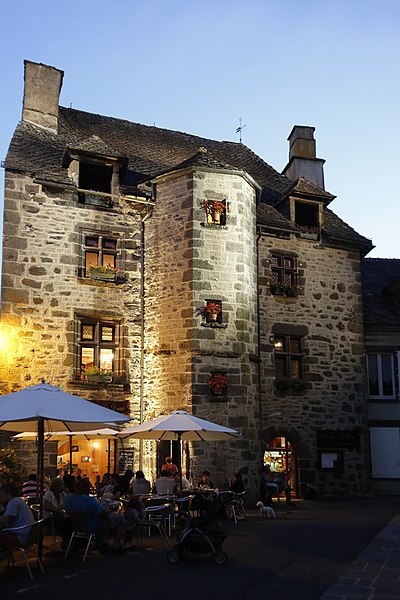 Maison Lacombe à Salers