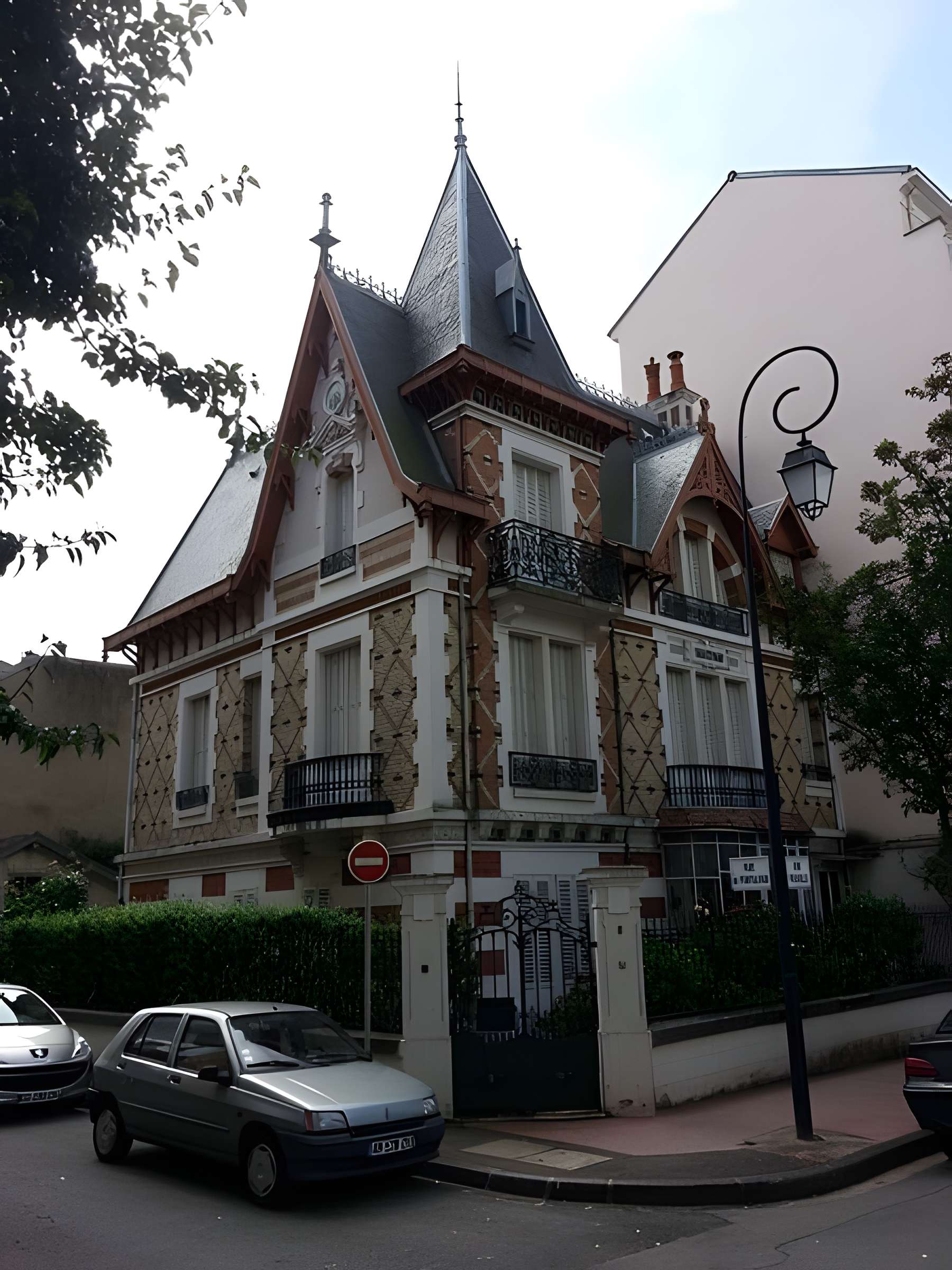 Maison Le Castel à Vichy 