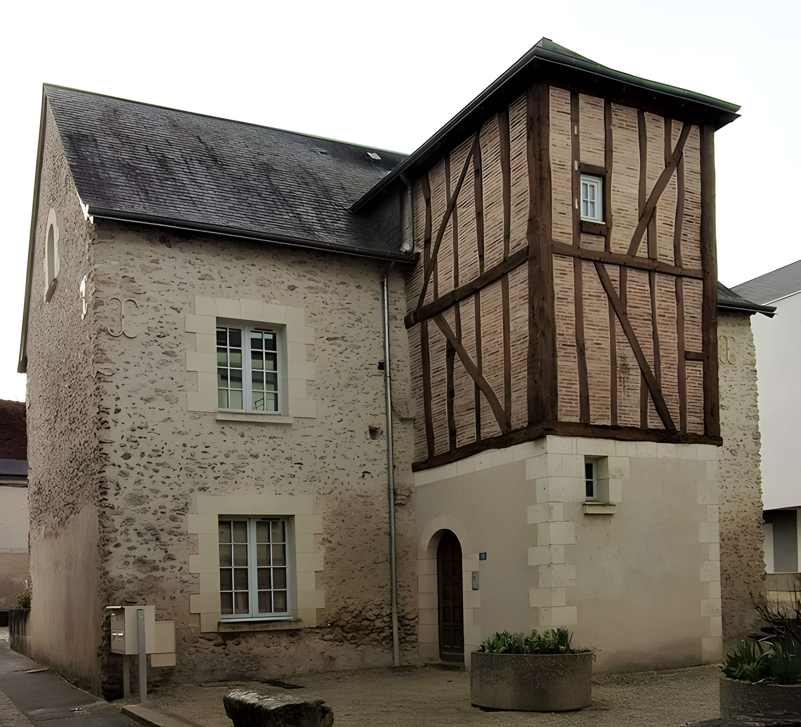 Maison médiévale Rue Putsinus à Montbazon