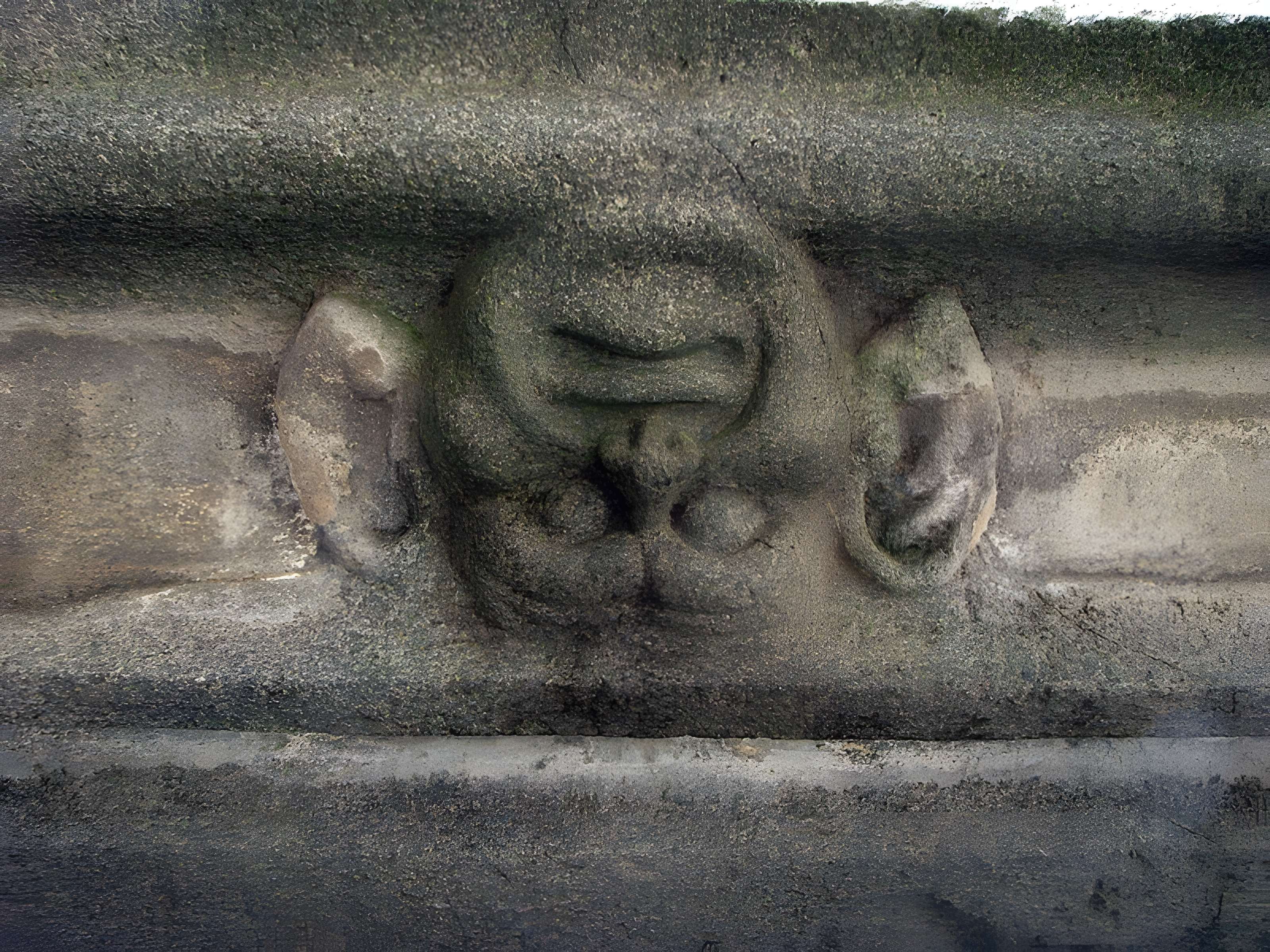 Maison prébendale, 1 Place du Petit-Cloître à Saint-Pol-de-Léon