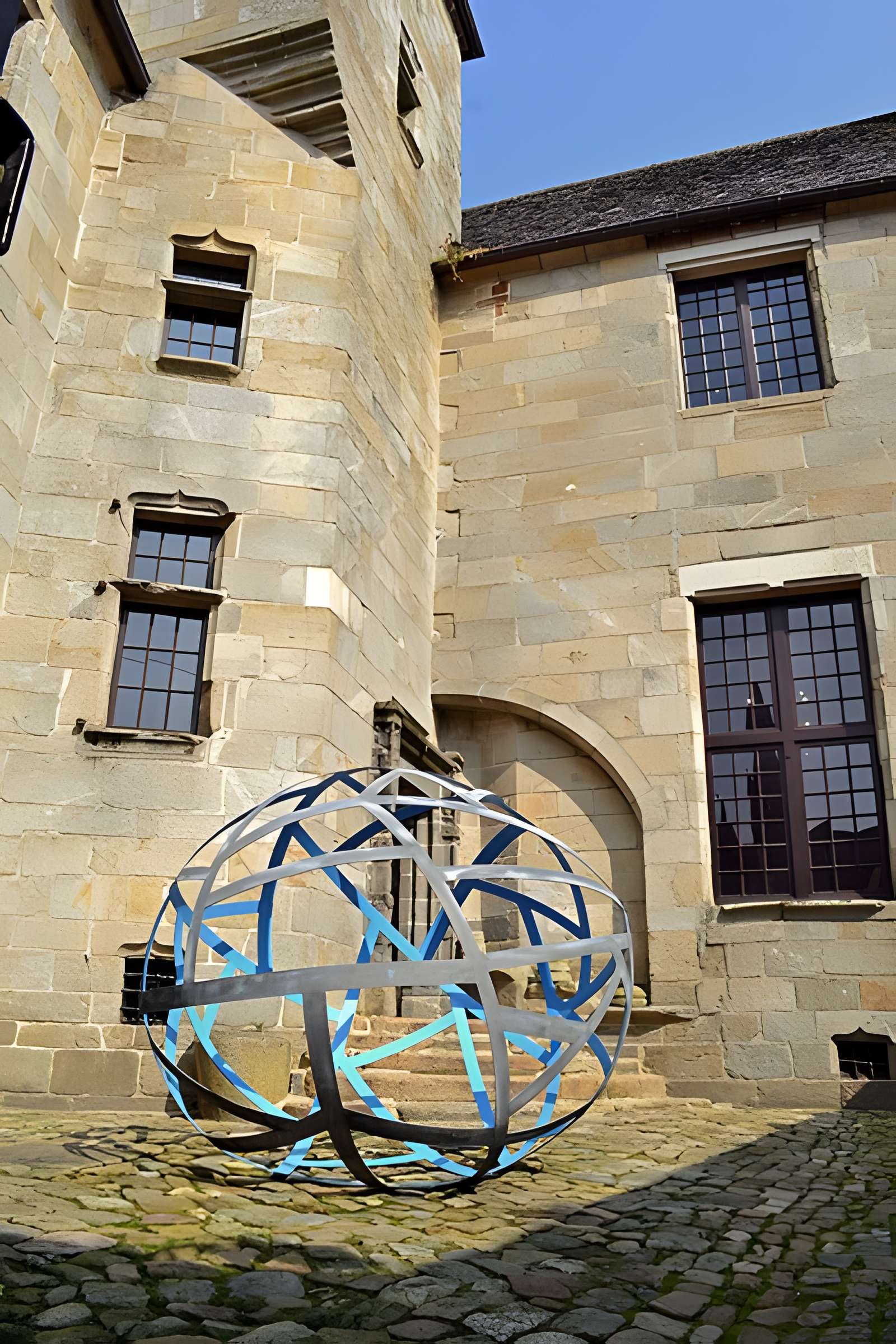 Maison prébendale, 1 Place du Petit-Cloître à Saint-Pol-de-Léon